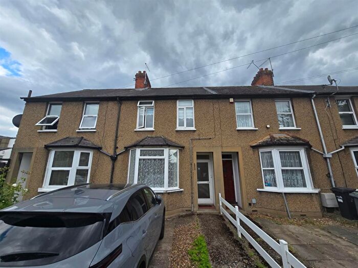 1 Bedroom Terraced House To Rent In Putney Road, Enfield, EN3