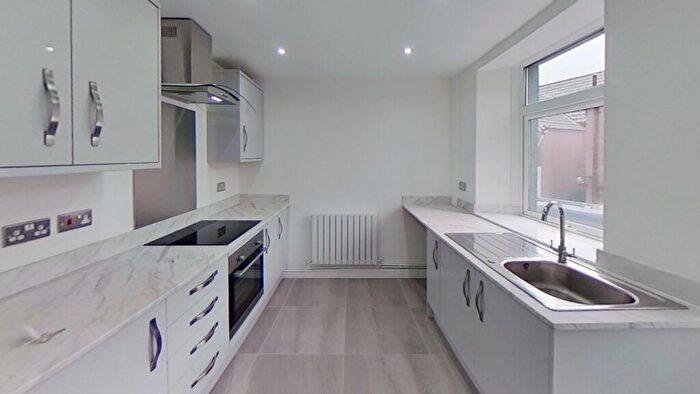 3 Bedroom Semi-Detached House To Rent In Graig Yr Hesg, Pontypridd, CF37