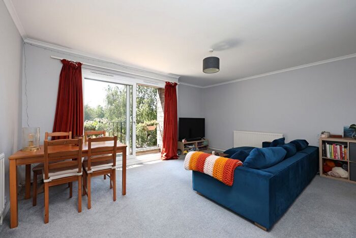 2 Bedroom Flat For Sale In Downside Road, Clifton, Bristol, BS8
