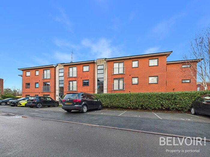 2 Bedroom Flat For Sale In Penstock Drive, Stoke On Trent, ST4