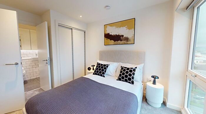 2 Bedroom Flat To Rent In Bloomery Place, Sheffield, S1