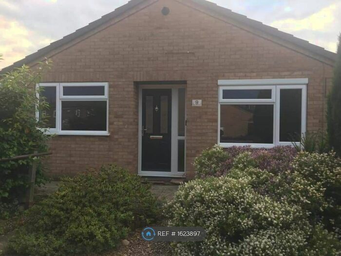 2 Bedroom Bungalow To Rent In Beaumaris Court, Spondon, Derby, DE21