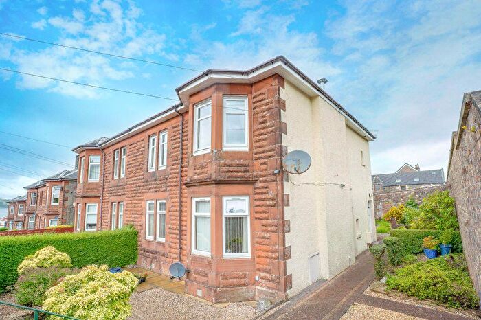 2 Bedroom Flat For Sale In Hutcheson Drive, Largs, KA30
