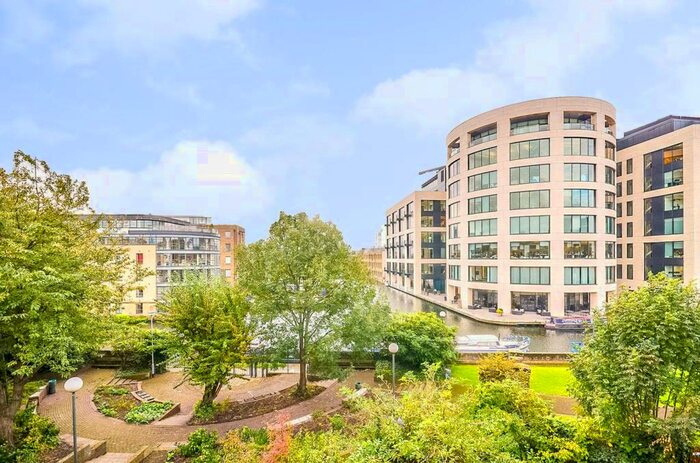 2 Bedroom Flat To Rent In Tiber Gardens, Islington, London, N1