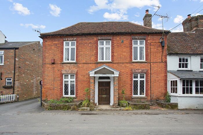 4 Bedroom End Of Terrace House For Sale In Trowley Hill Road, St. Albans, AL3