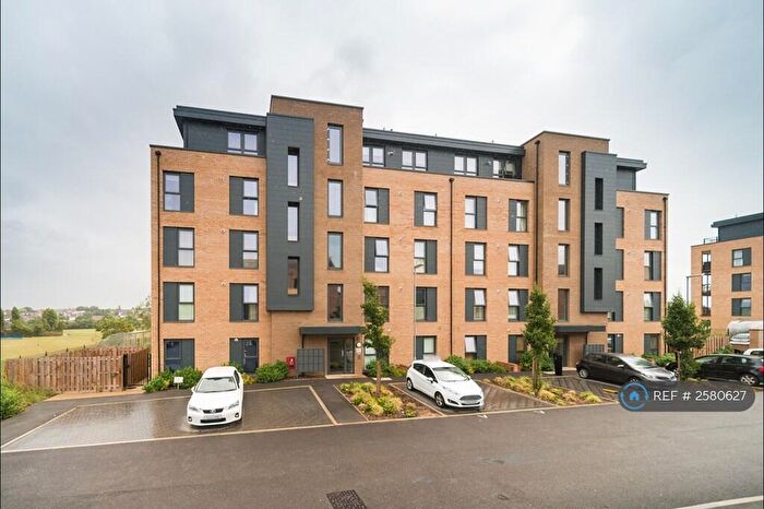 2 Bedroom Penthouse To Rent In Swannell Way, London, NW2