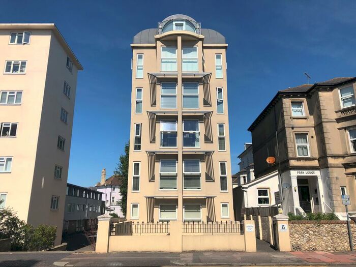 1 Bedroom Penthouse To Rent In Compton Street, Eastbourne, BN21