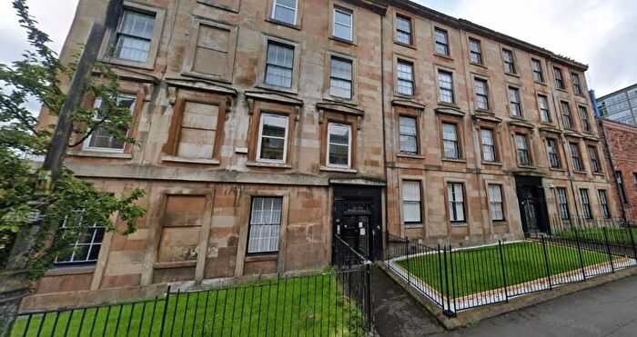 4 Bedroom Flat To Rent In Rose Street, Garnethill, Glasgow, G3