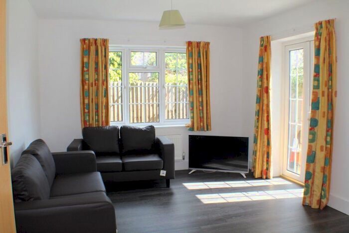 5 Bedroom Property To Rent In Harkness Drive, Canterbury CT2