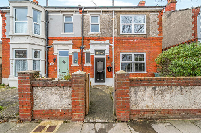 3 Bedroom Semi-Detached House For Sale In Copythorn Road, Portsmouth, Hampshire, PO2