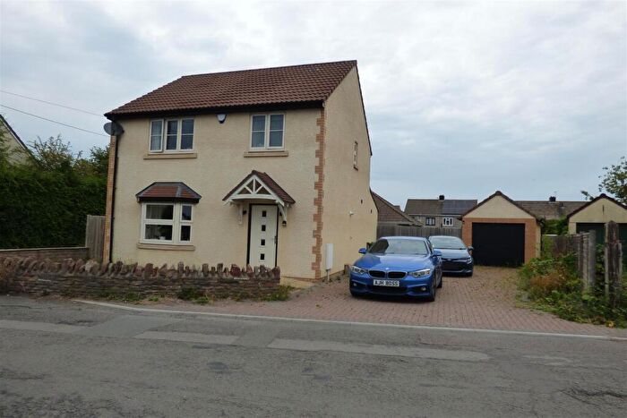 3 Bedroom Detached House To Rent In The Causeway, Coalpit Heath, Bristol, BS36