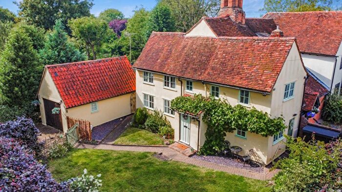 2 Bedroom Cottage To Rent In London Road, Stanway, CO3