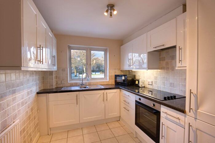 2 Bedroom Retirement Property For Sale In St. Marys Mead, Witney, OX28