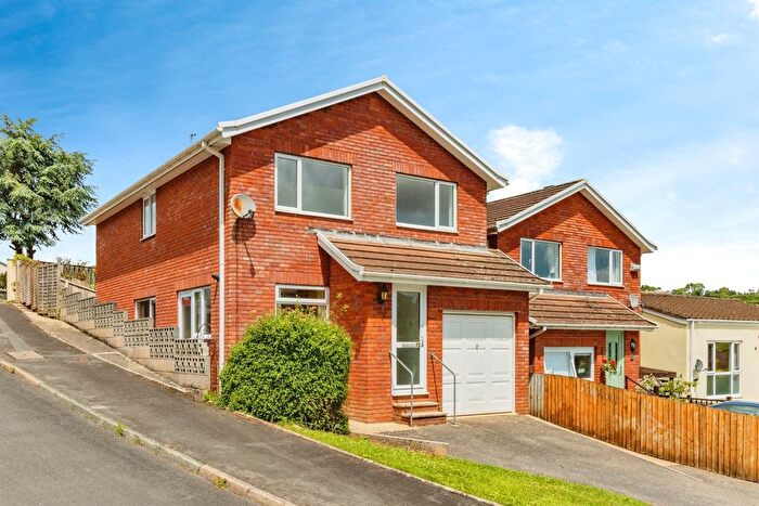 4 Bedroom Detached House For Sale In Grange Road, Abbotskerswell, Newton Abbot, TQ12