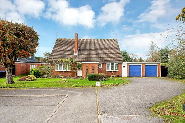 3 Bedroom Bungalow For Sale In Chestnut Drive, Bushby, Leicester, LE7