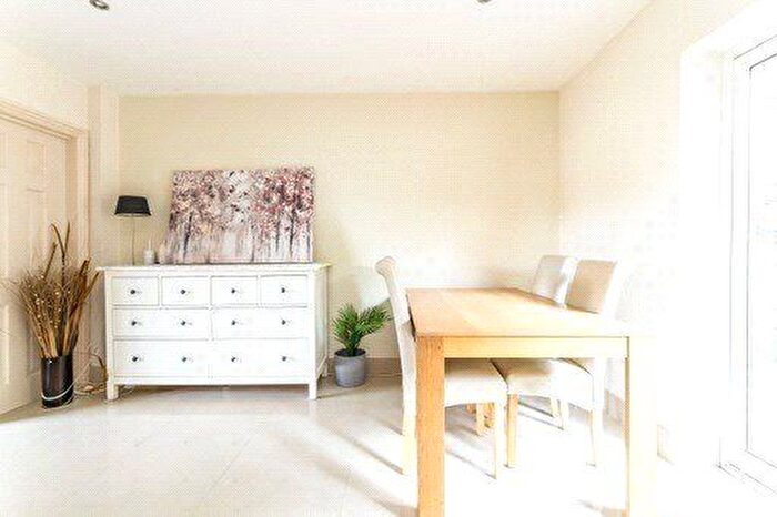4 Bedroom Detached House For Sale In Sunningvale Avenue, Biggin Hill, Westerham, TN16