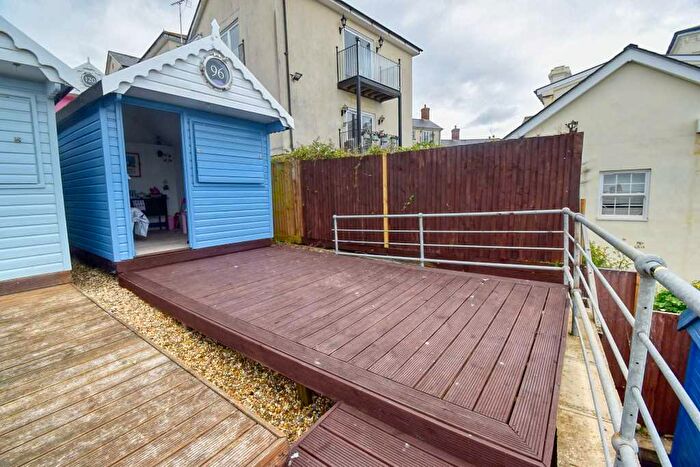 Chalet For Sale In Southcliff, Walton On The Naze, CO14