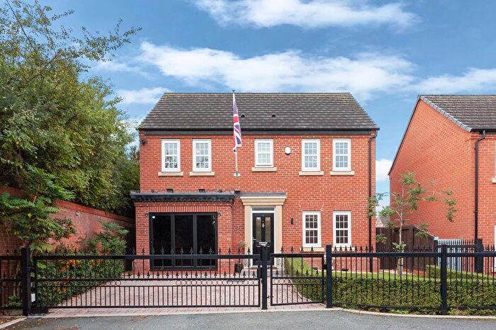4 Bedroom Detached House For Sale In Locke Rise, Congleton, CW12