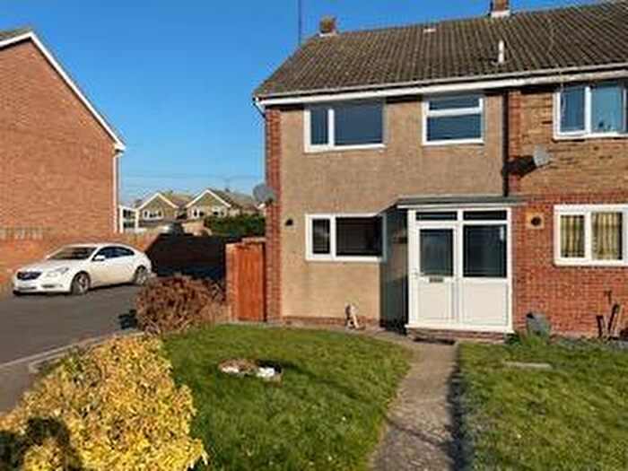 3 Bedroom Property To Rent In Rainham, ME8