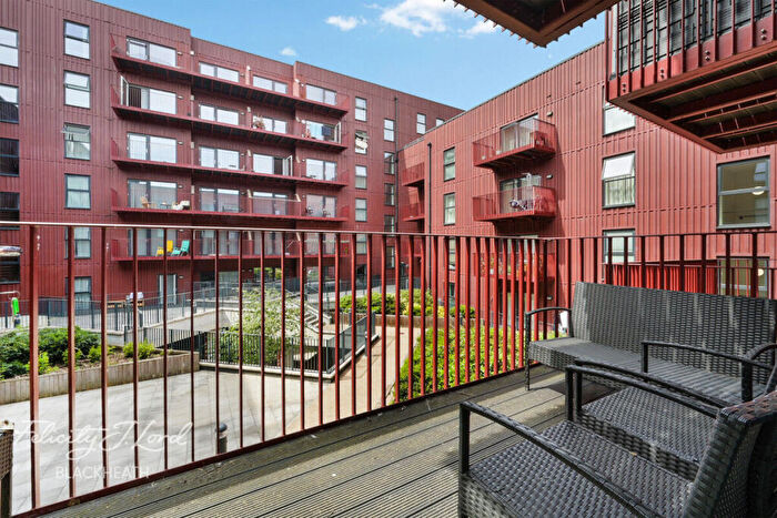 2 Bedroom Apartment For Sale In Brumwell Avenue, Woolwich, SE18