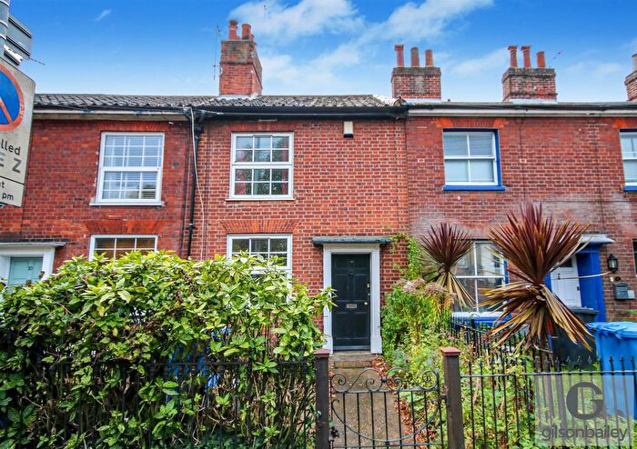 2 Bedroom Terraced House For Sale In Bracondale, Norwich, NR1