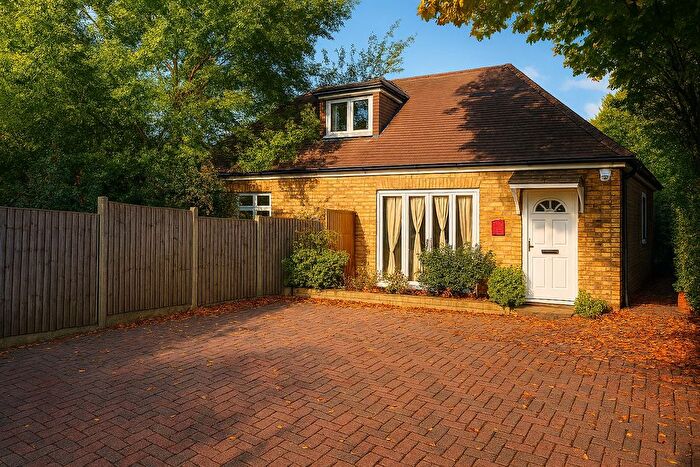 3 Bedroom Detached House For Sale In Hallowell Road, Northwood, HA6