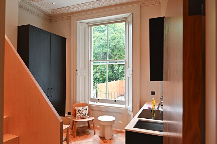 Studio To Rent In St. Stephens Crescent, London, W2