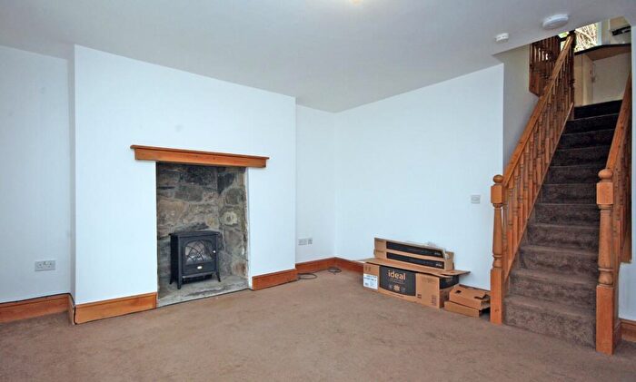 2 Bedroom Terraced House For Sale In Bryn Derwen Terrace, Talysarn, Caernarfon, Gwynedd, LL54