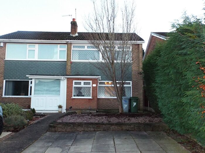 3 Bedroom Property To Rent In Kirby Close, Mansfield, NG21