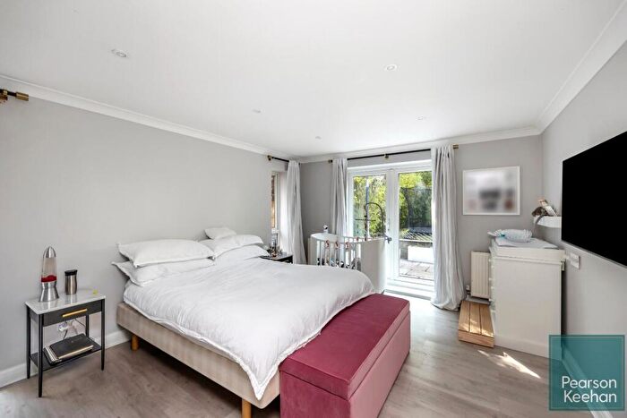 4 Bedroom Detached Bungalow For Sale In Tongdean Road, Hove, BN3