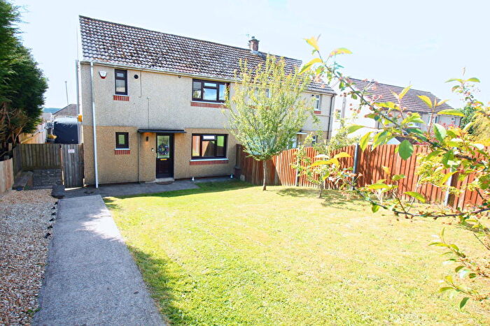 3 Bedroom Semi-Detached House For Sale In Claerwen, Gelligaer, Hengoed, CF82