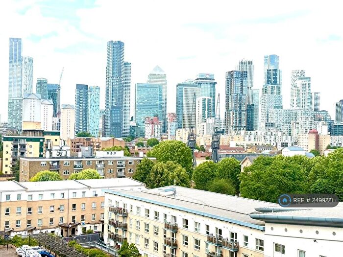 2 Bedroom Flat To Rent In Galaxy Building, London, E14