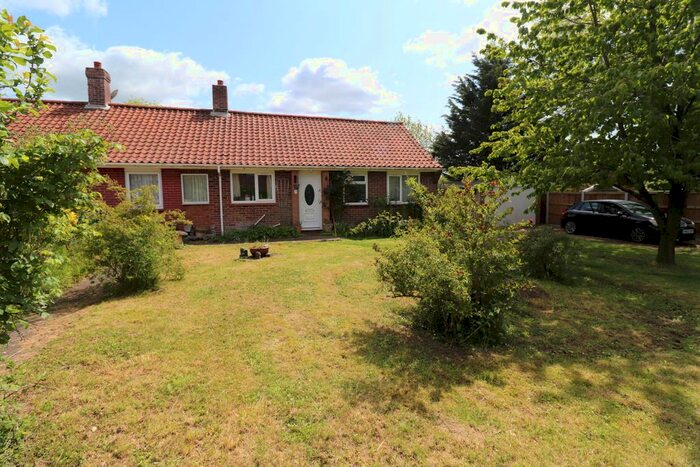 2 Bedroom Semi-Detached House For Sale In St. Michaels View, Flordon, Norwich, NR15