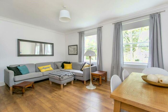 2 Bedroom Apartment To Rent In John Spencer Square, Islington, N1