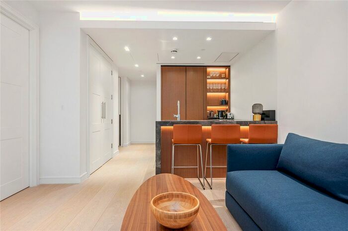 1 Bedroom Flat To Rent In Portugal Street, London, WC2A