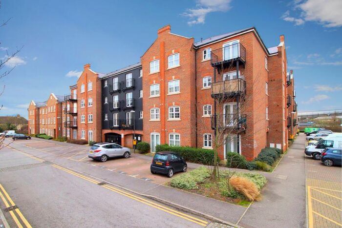 2 Bedroom Apartment To Rent In Coxhill Way, Aylesbury, Buckinghamshire, HP21
