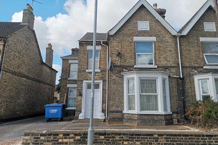1 Bedroom Flat To Rent In Aldermans's Drive, West Town, PE3