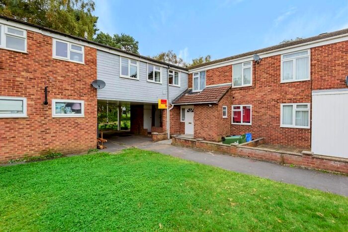 3 Bedroom Terraced House To Rent In Ringwood, Bracknell, RG12
