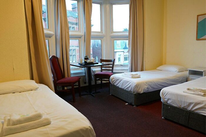 1 Bedroom Serviced Apartments To Rent In Market Place, Kettering, Northamptonshire, NN16