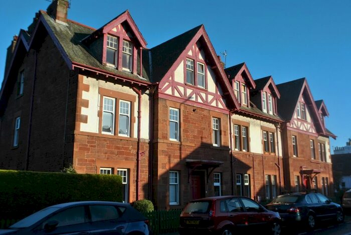 2 Bedroom Flat To Rent In Clifford Road, North Berwick, East Lothian, EH39
