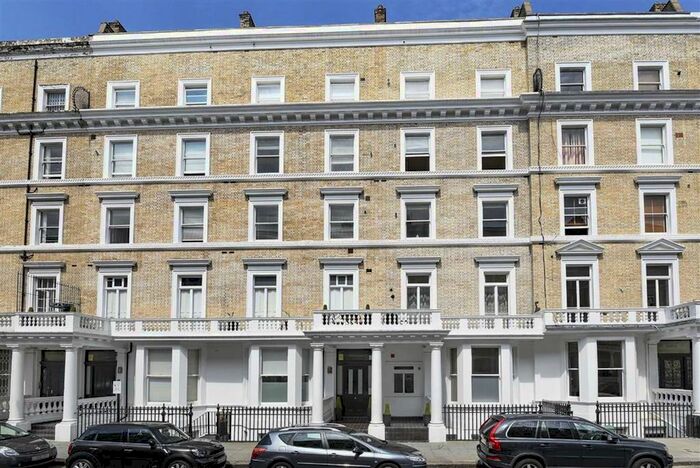 2 Bedroom Flat To Rent In Elvaston Place, London, SW7