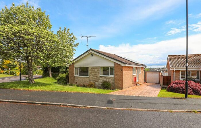 3 Bedroom Detached House For Sale In Hayes Drive, Halfway, S20