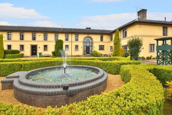 3 Bedroom Mews To Rent In Park Drive, Stoke-On-Trent, ST4