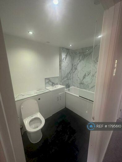 2 Bedroom Maisonette To Rent In Park Court, Harlow, CM20