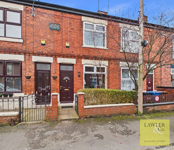 2 Bedroom Terraced House For Sale In Charles Street, Stockport, Cheshire, SK1