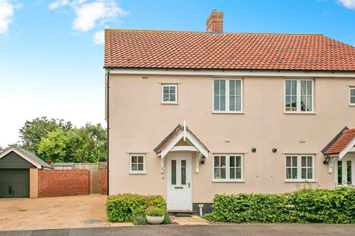 2 Bedroom Semi-Detached House For Sale In Braithwaite Road, Long Melford, Sudbury, CO10