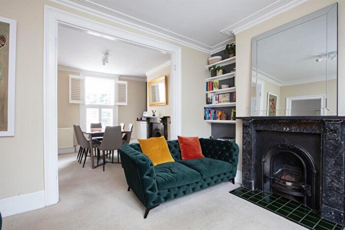 3 Bedroom Terraced House For Sale In Southwell Road, Camberwell, SE5