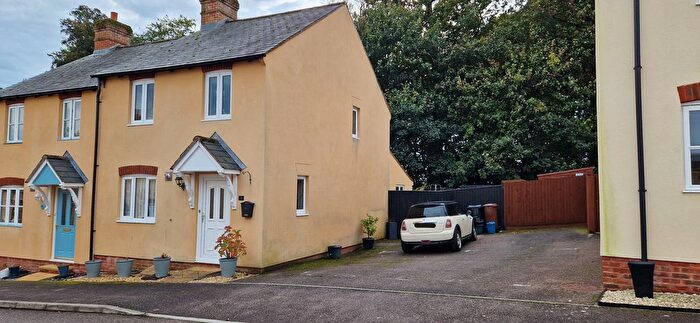 2 Bedroom Semi-Detached House For Sale In Highland Park, Cullompton, EX15