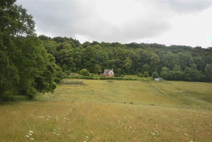 2 Bedroom Detached House For Sale In Blackhouse Lane, Suckley, Worcester, WR6