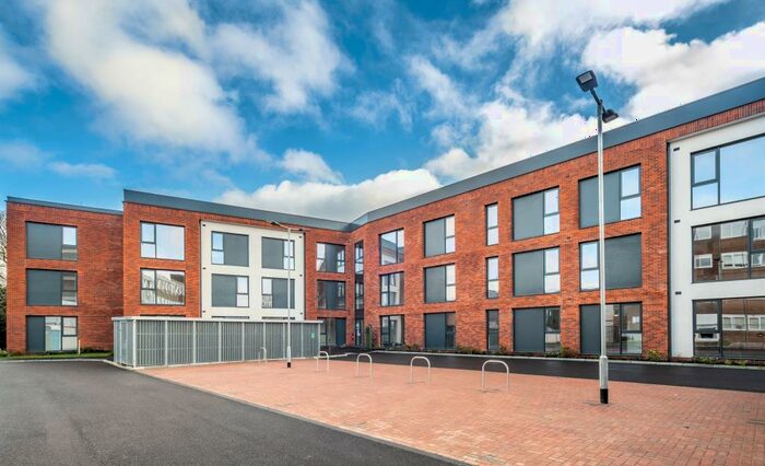 2 Bedroom Apartment To Rent In Wella Road, Basingstoke, RG22